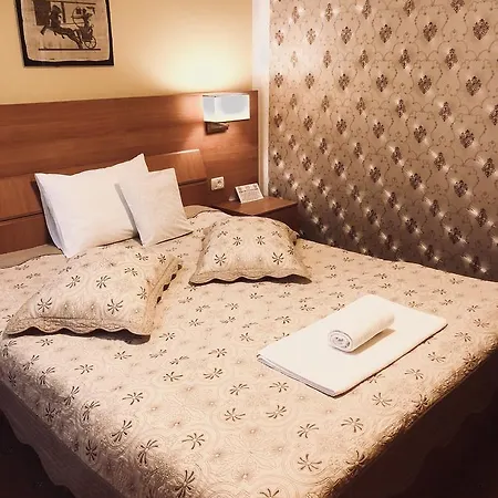 بيت ضيافة Pensiunea Sofia تيميشورا