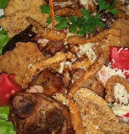 بيت ضيافة Pensiunea Sofia تيميشورا